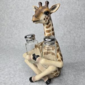 Safari Giraffe Figurine Caddy Holder Glass Salt Pepper Shakers Set‎ DWK 2016